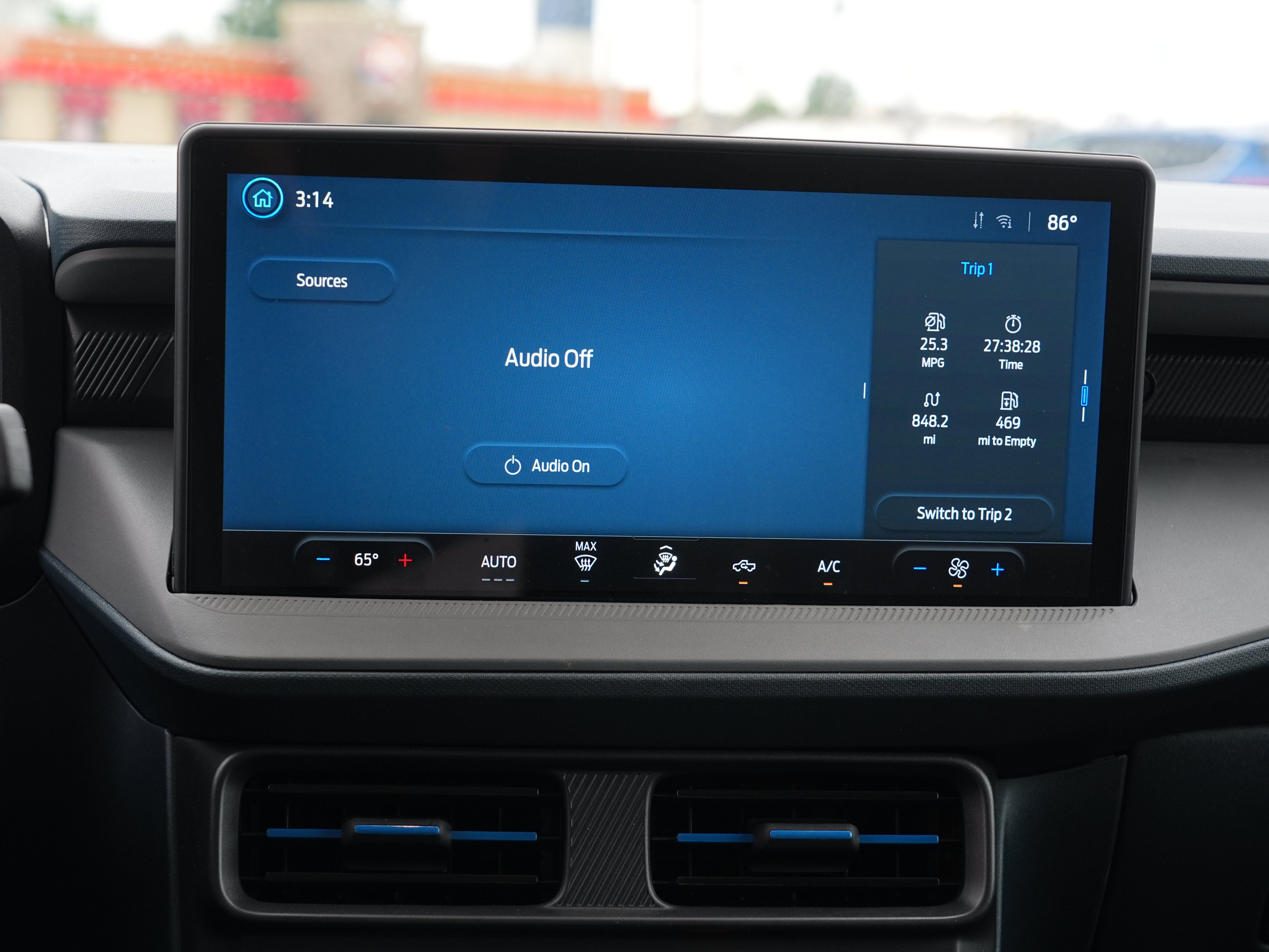 New 2026 Ford Maverick Lobo AWD/4WD image 21