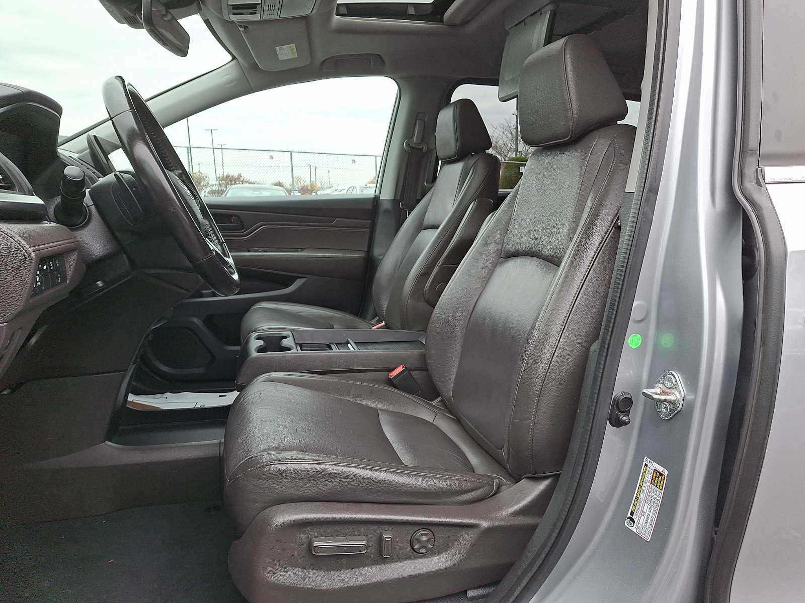 Used 2018 Honda Odyssey EX-L image 12