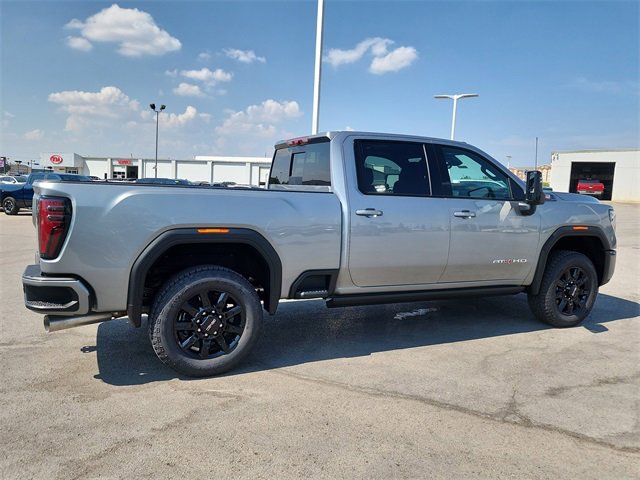 New 2026 GMC Sierra 2500 AT4 w/ AT4 Premium Plus Package image 2