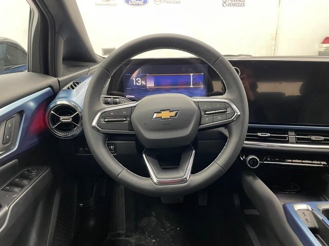 New 2026 Chevrolet Equinox EV LT image 11