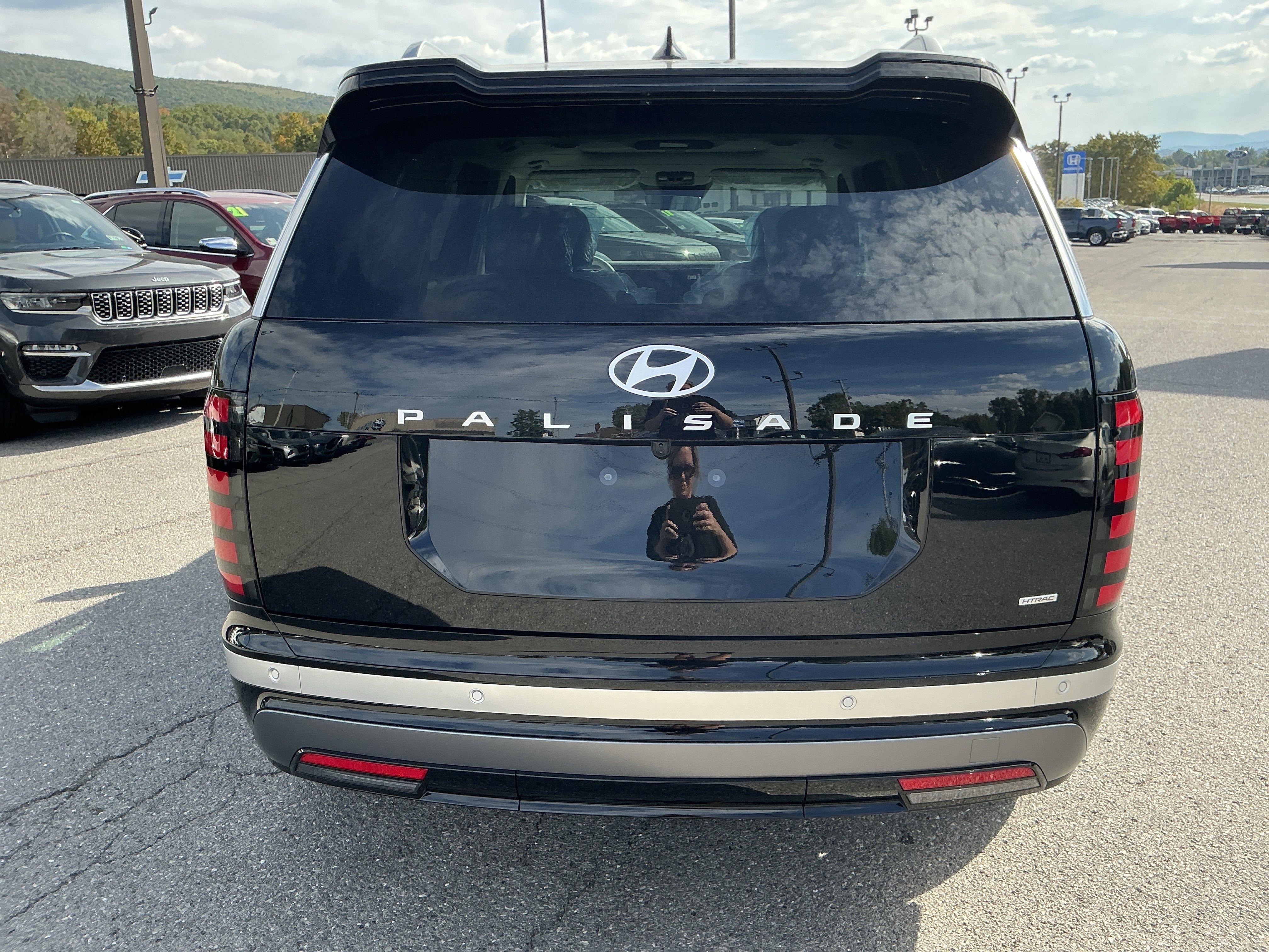 New 2026 Hyundai Palisade Limited image 3