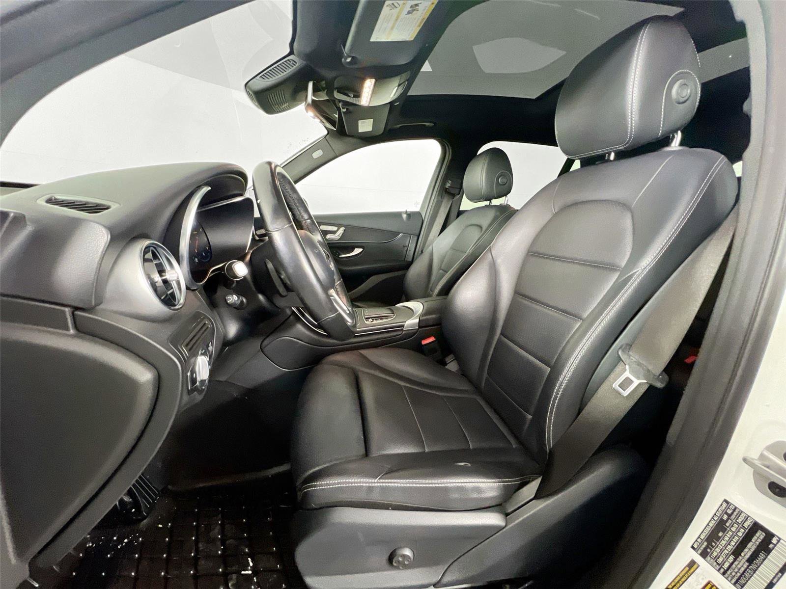 Certified 2022 Mercedes-Benz GLC 300 4MATIC image 18