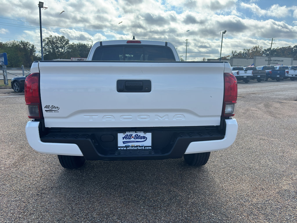 Used 2021 Toyota Tacoma SR image 4