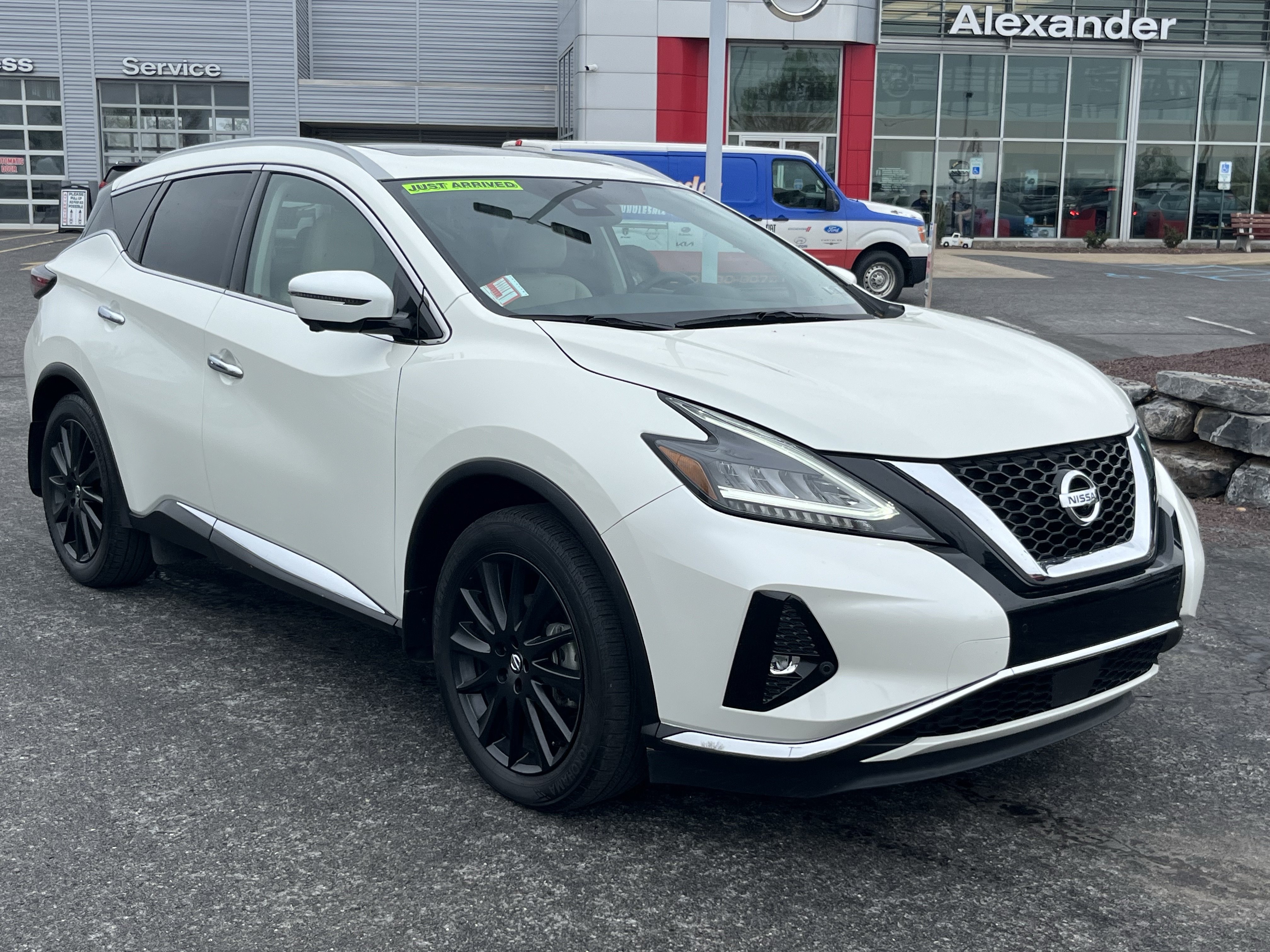 Used 2020 Nissan Murano SL w/ Moonroof Package AWD/4WD image 1