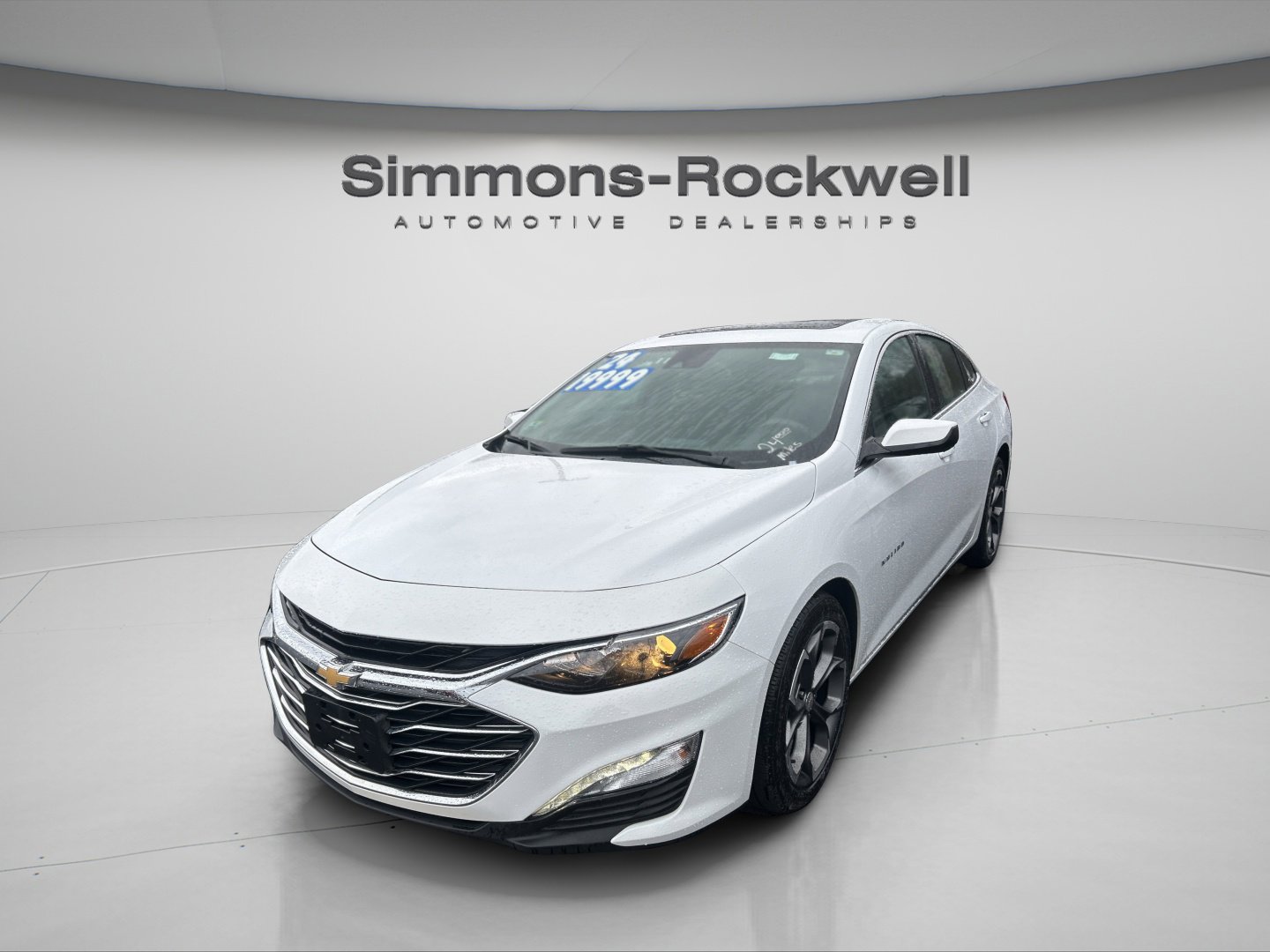 Used 2024 Chevrolet Malibu LT image 3