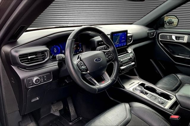 Used 2022 Ford Explorer ST image 16