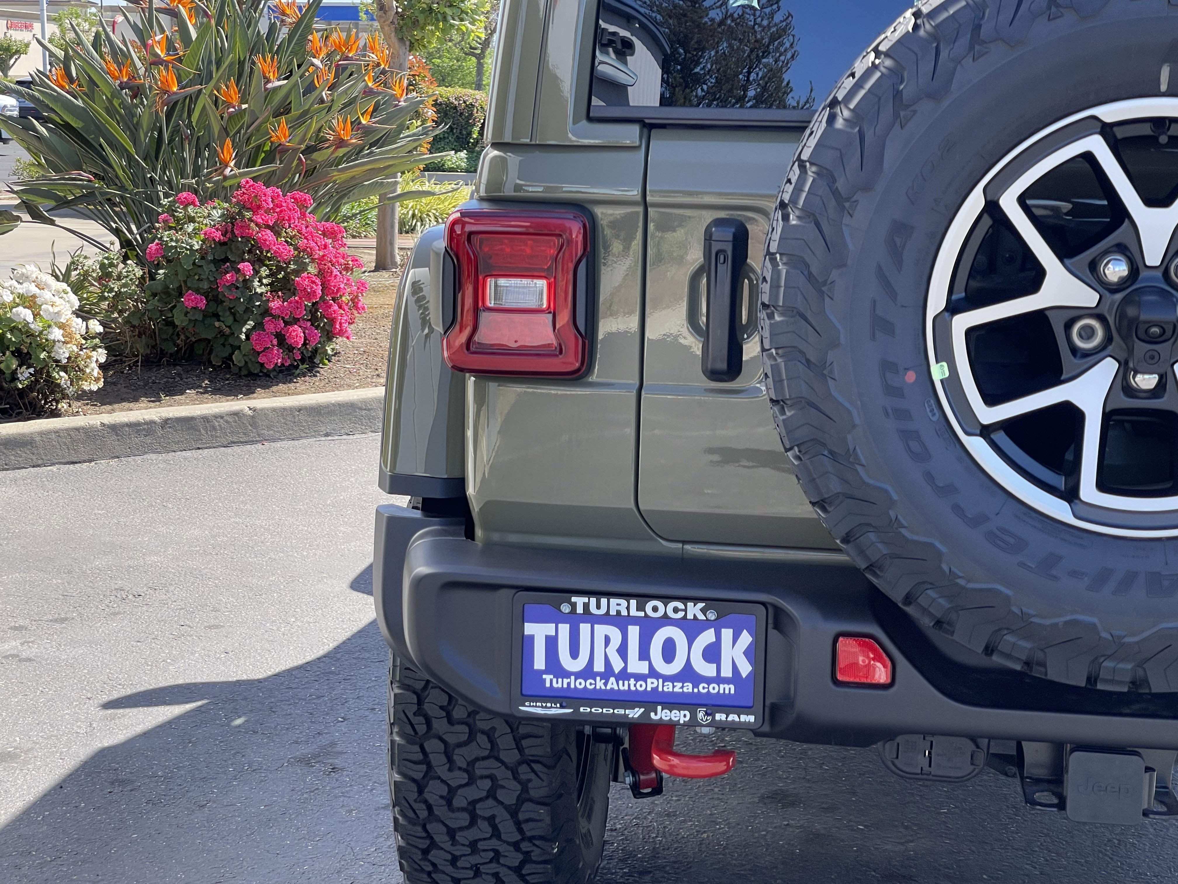 New 2026 Jeep Wrangler Unlimited Rubicon AWD/4WD image 13