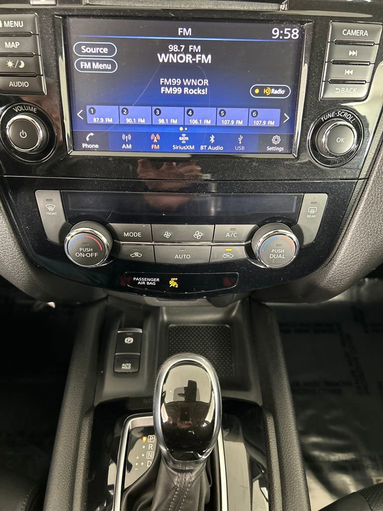 Used 2022 Nissan Rogue Sport SL image 14