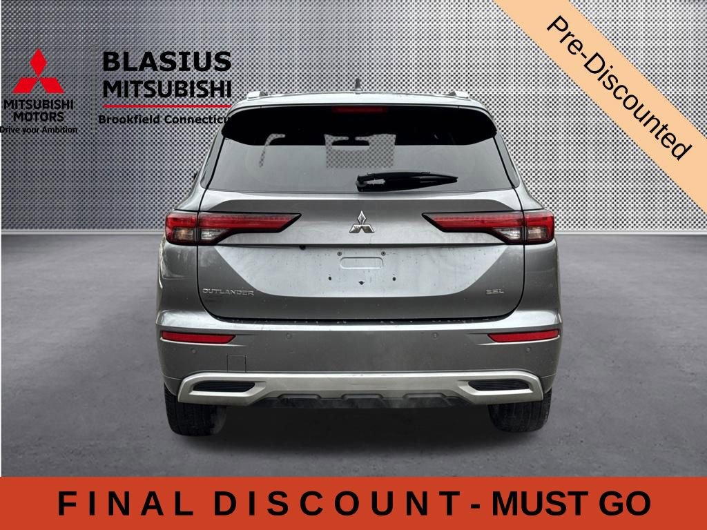 Used 2022 Mitsubishi Outlander SEL FWD image 5
