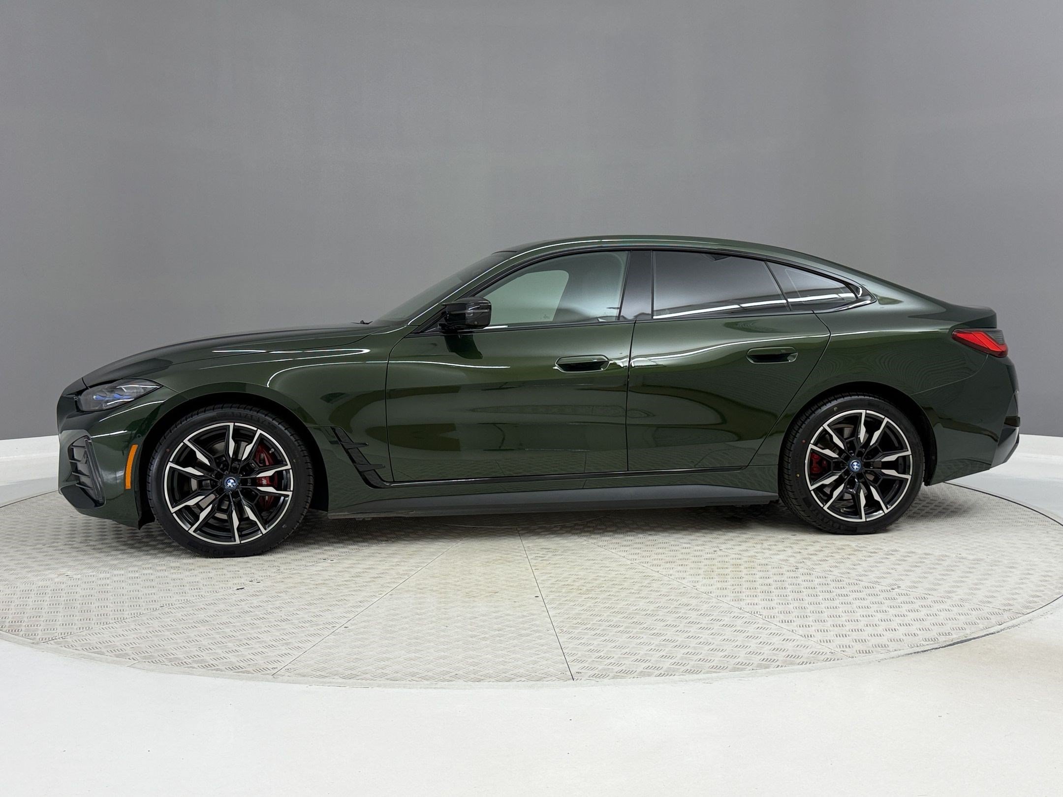 Used 2024 BMW i4 M50 AWD/4WD image 2