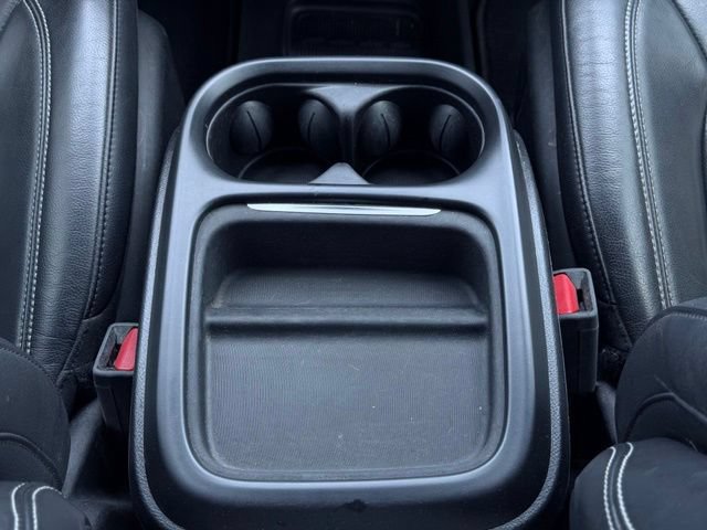 Used 2020 Chrysler Pacifica Touring-L w/ Advanced Safetytec Group AWD/4WD image 48