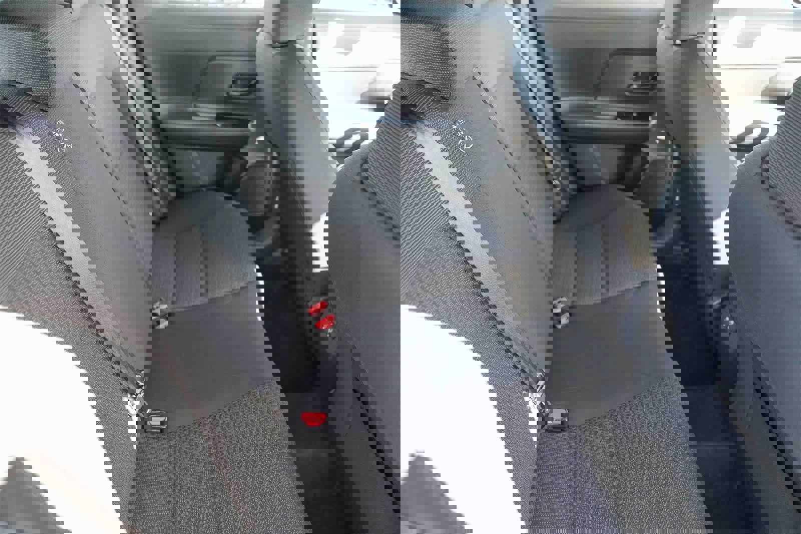 Used 2025 Nissan Kicks S w/ Charging Package image 16