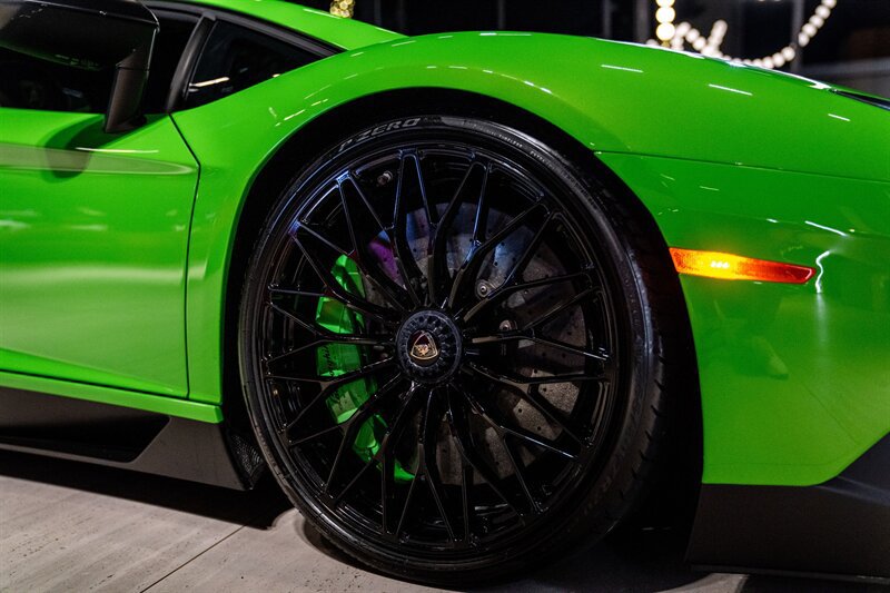 Used 2016 Lamborghini Aventador LP 750-4 Superveloce AWD/4WD image 23