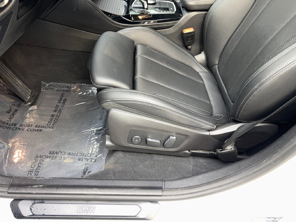 Used 2024 BMW X4 xDrive30i AWD/4WD image 28