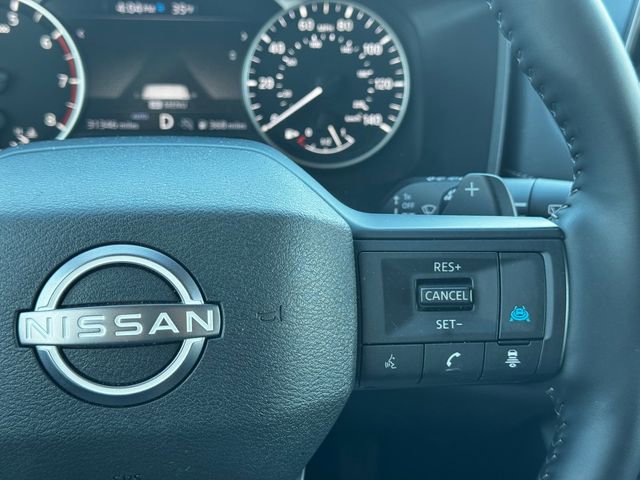 Used 2025 Nissan Rogue SV image 27