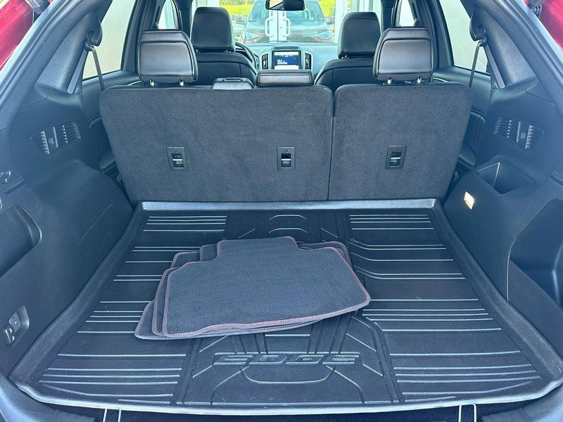 Used 2022 Ford Edge ST-Line w/ Class II Trailer Tow Package image 15