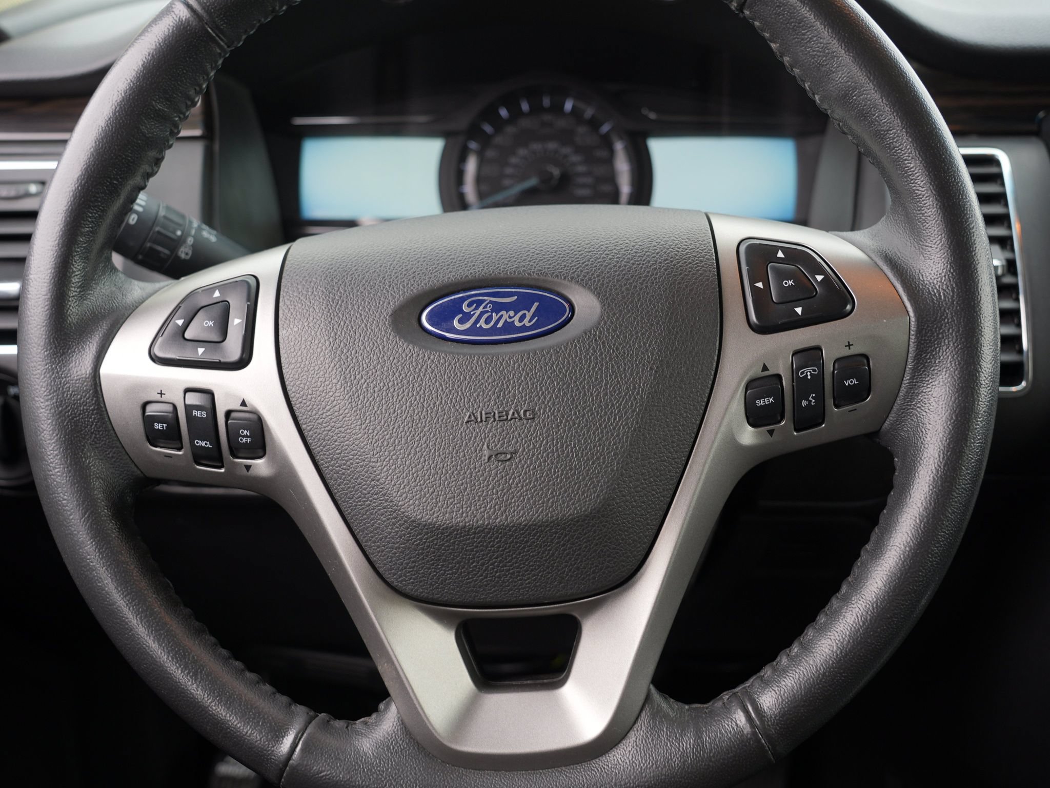 Used 2019 Ford Flex SEL AWD/4WD image 24