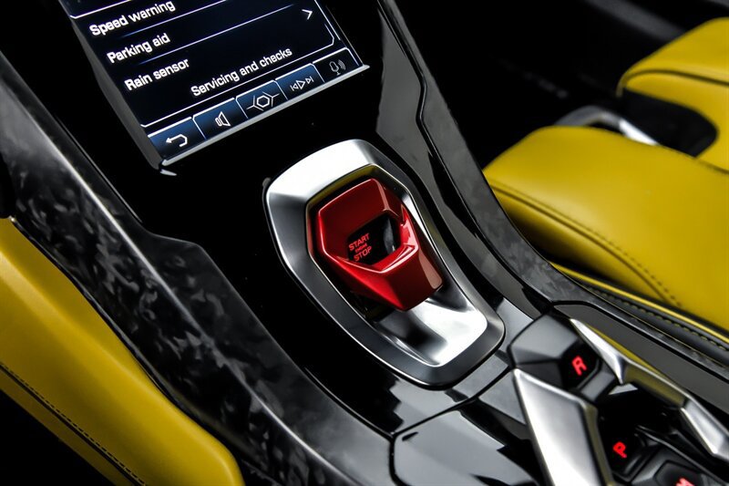 Used 2021 Lamborghini Huracan EVO RWD image 37