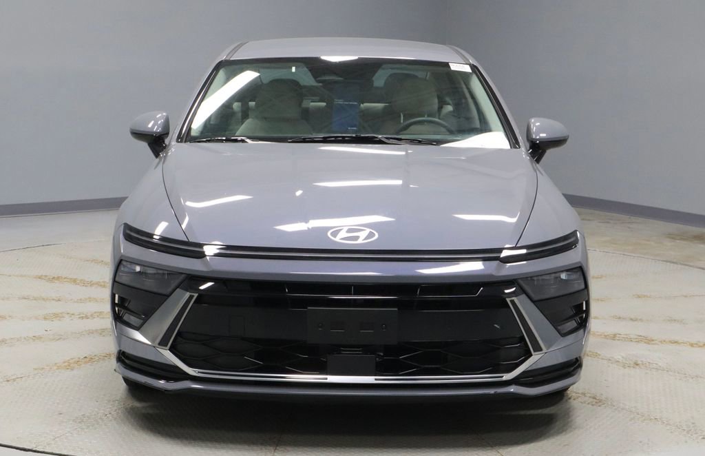 Certified 2025 Hyundai Sonata SEL image 6