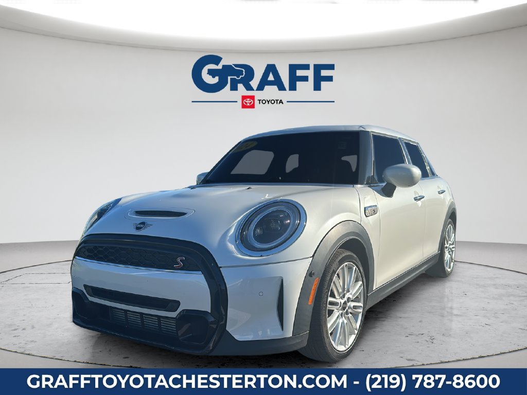 Used 2024 MINI Cooper S FWD image 1