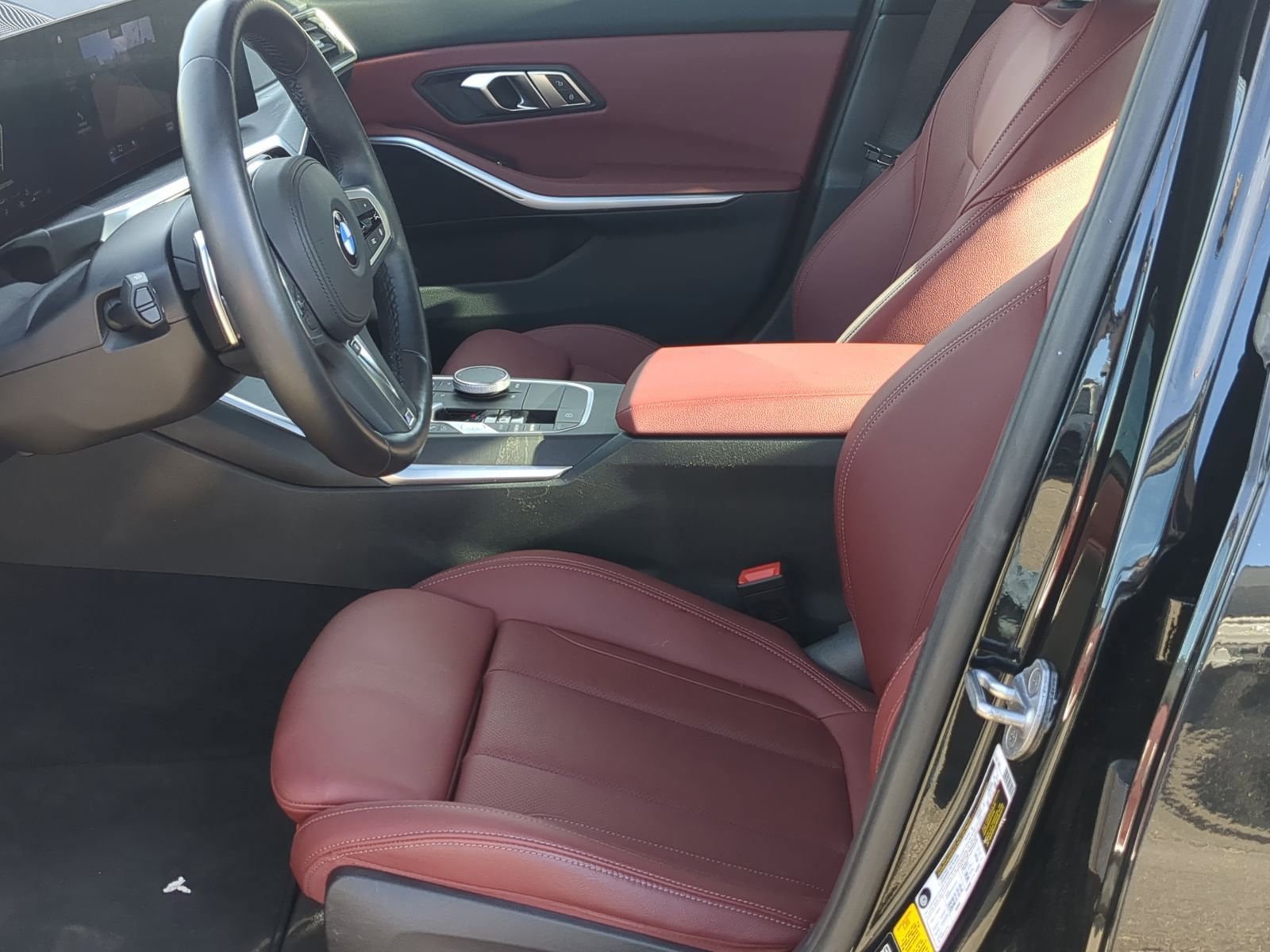 Used 2023 BMW 330i xDrive 330i xDrive w/ M Sport Package image 22