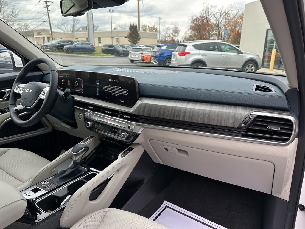 New 2025 Kia Telluride EX image 15