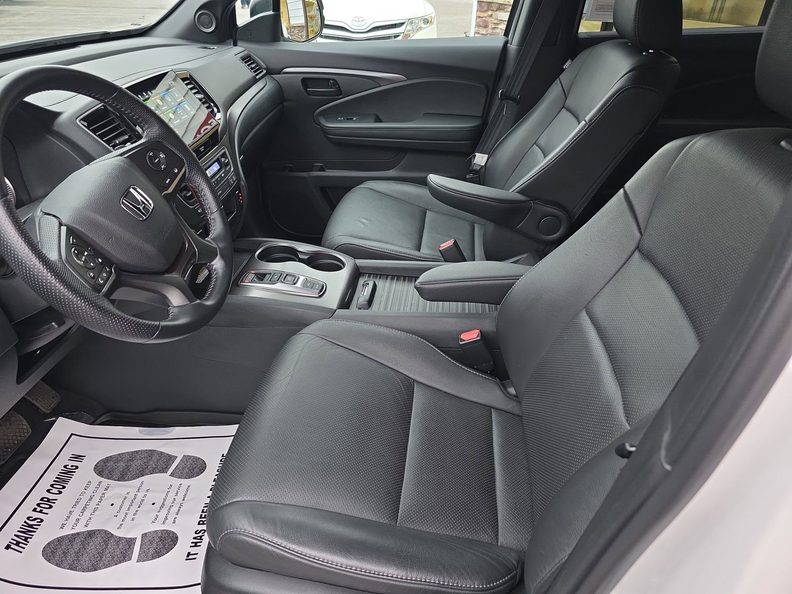 Used 2023 Honda Passport EX-L image 10