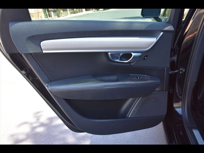 Used 2017 Volvo S90 T5 Momentum w/ Vision Package FWD image 21