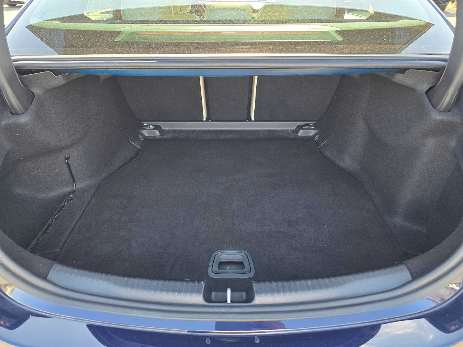 Used 2022 Mercedes-Benz C 300 Sedan image 14