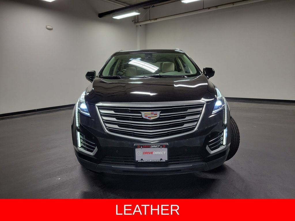 Used 2018 Cadillac XT5 Premium Luxury FWD image 2