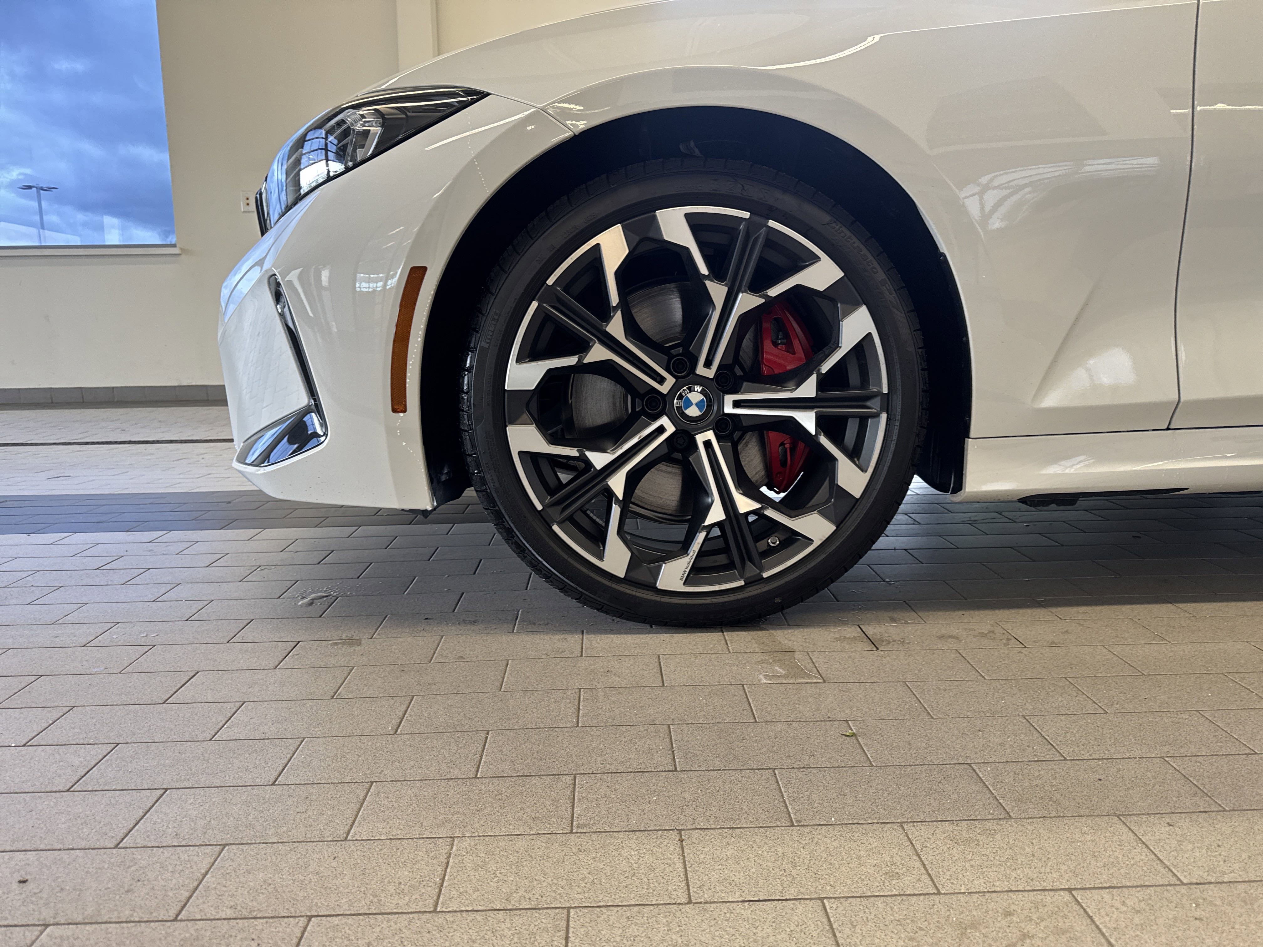 Used 2025 BMW 330i xDrive Sedan w/ M Sport Package image 12