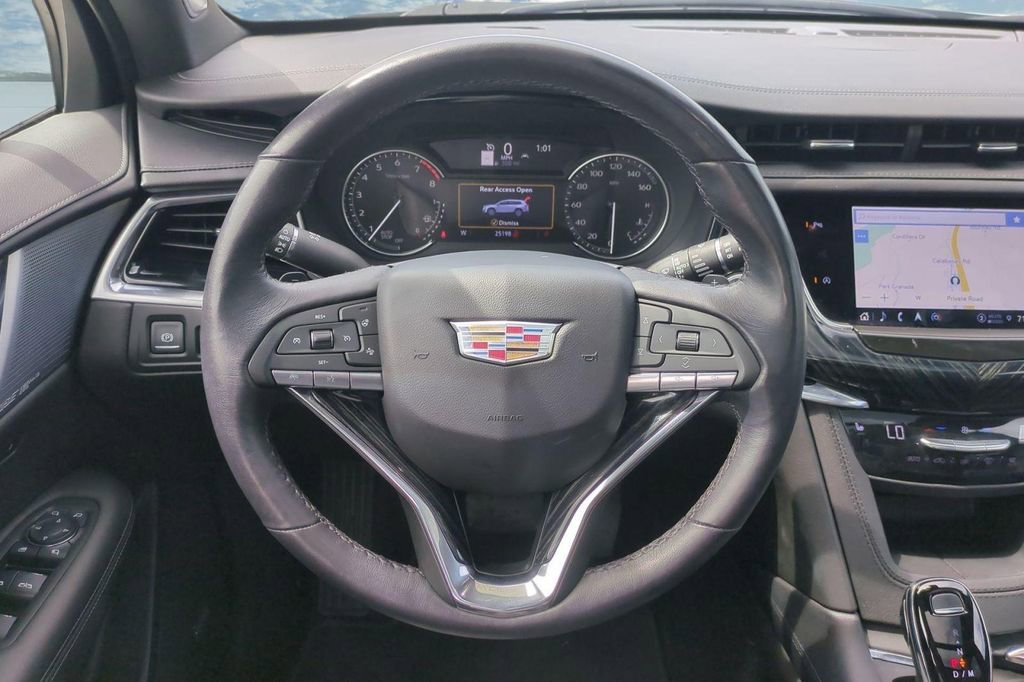 Certified 2023 Cadillac XT6 Premium Luxury FWD image 29