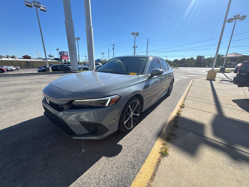 Used 2024 Honda Civic Touring image 4