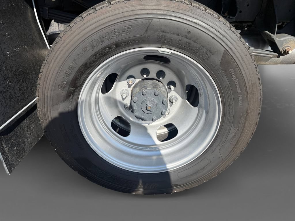 Used 2024 RAM 5500 Tradesman AWD/4WD image 9