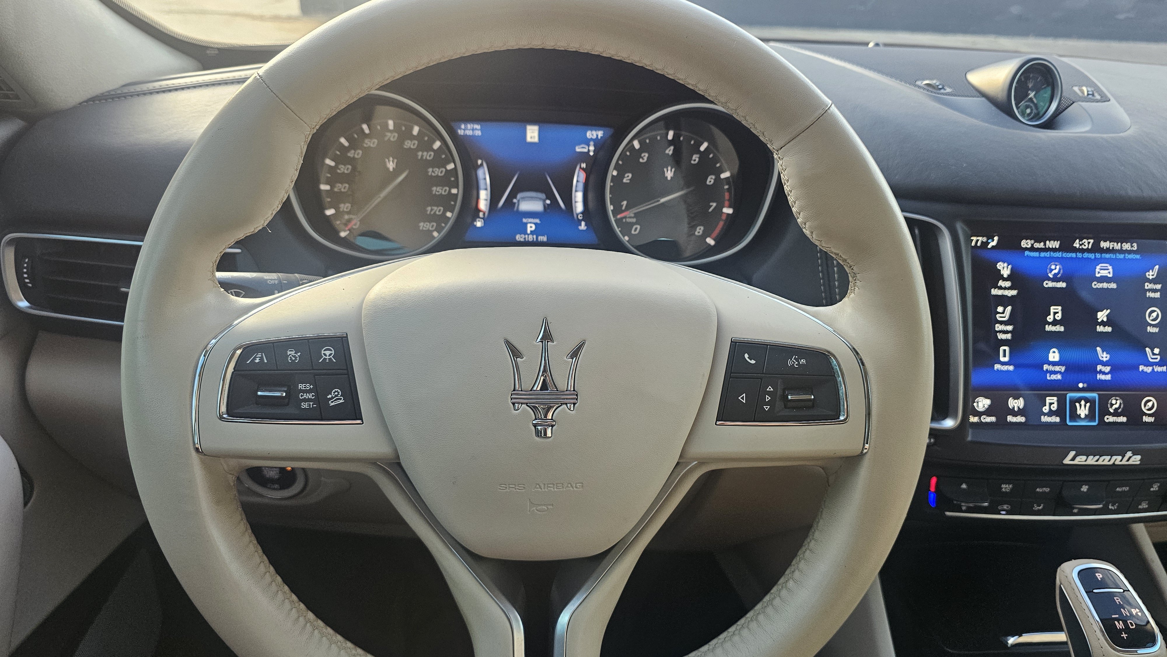Used 2019 Maserati Levante GranLusso AWD/4WD image 50
