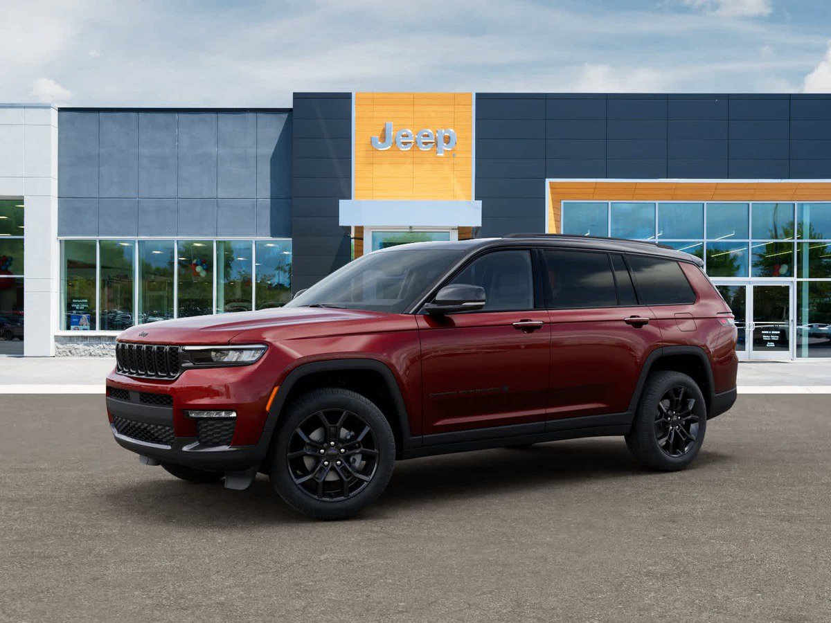 New 2025 Jeep Grand Cherokee L Limited AWD/4WD image 2
