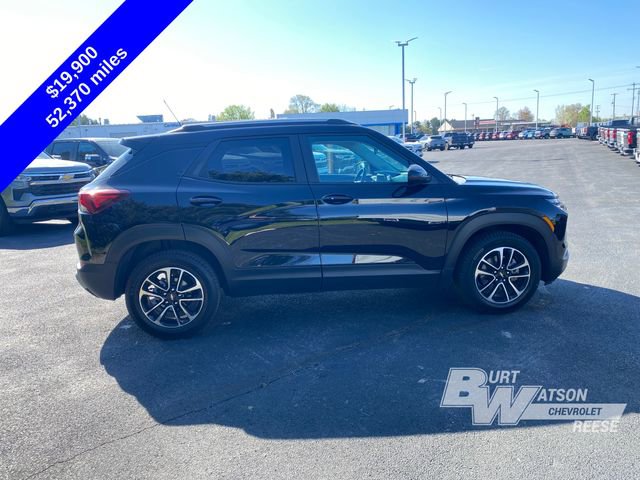 Used 2024 Chevrolet TrailBlazer LT w/ LT Cold Weather Package FWD image 12