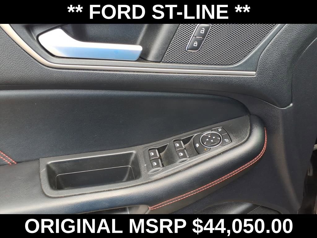 Used 2022 Ford Edge ST-Line image 12