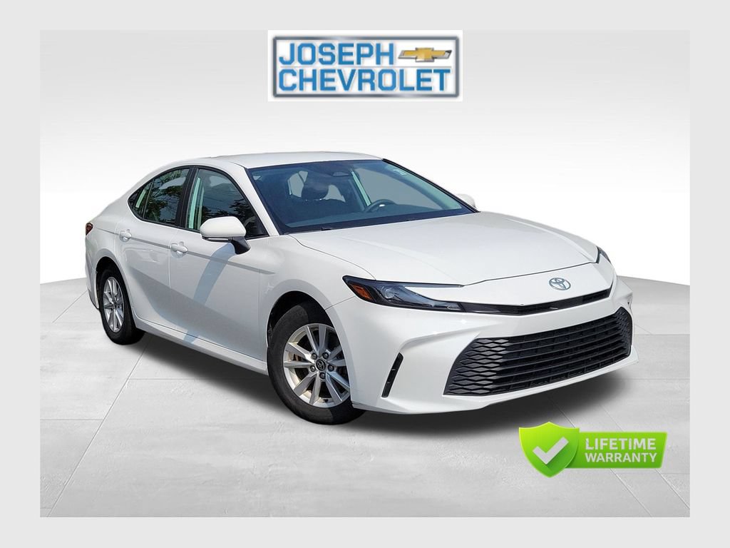 Used 2025 Toyota Camry LE