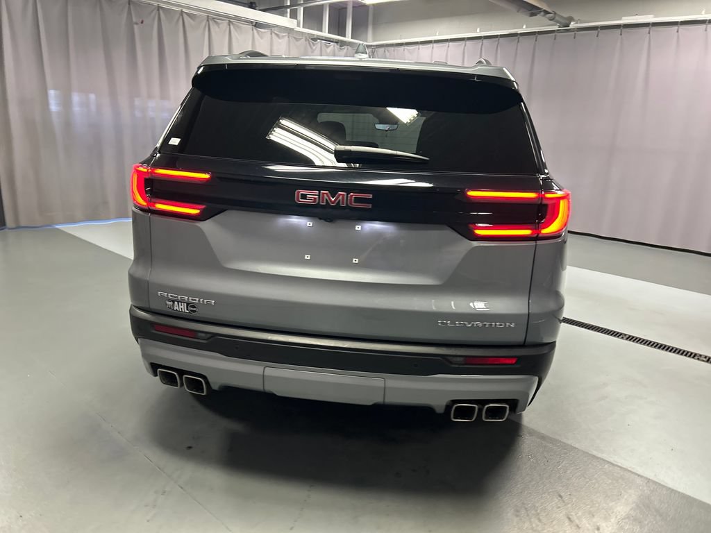 Used 2026 GMC Acadia Elevation w/ Elevation Premium Package FWD image 6