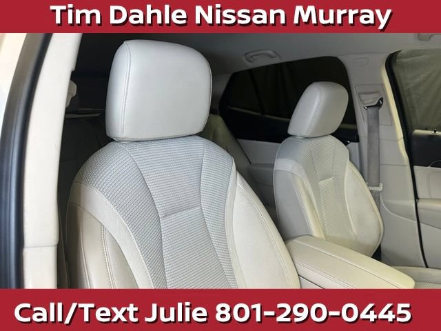 Used 2021 Buick Envision Preferred AWD/4WD image 16