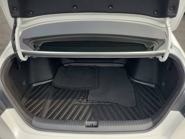 Certified 2025 Honda Accord SE image 8