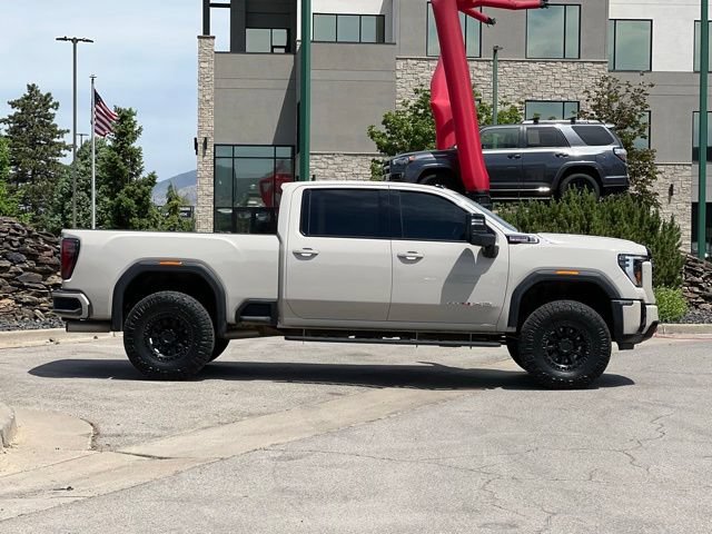 Used 2026 GMC Sierra 3500 AT4 w/ AT4 Premium Plus Package AWD/4WD image 7