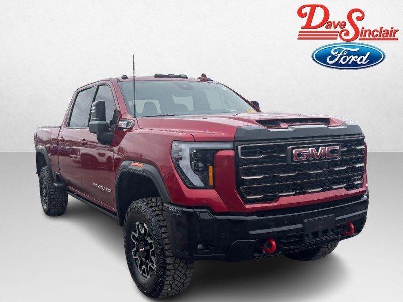 Used 2025 GMC Sierra 2500 AT4X image 4
