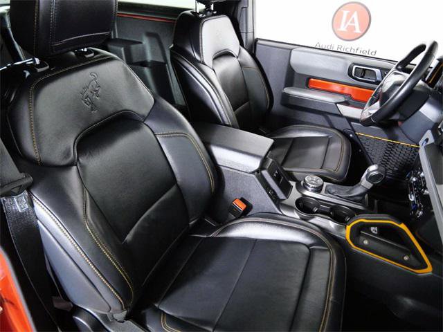 Used 2023 Ford Bronco Badlands image 12