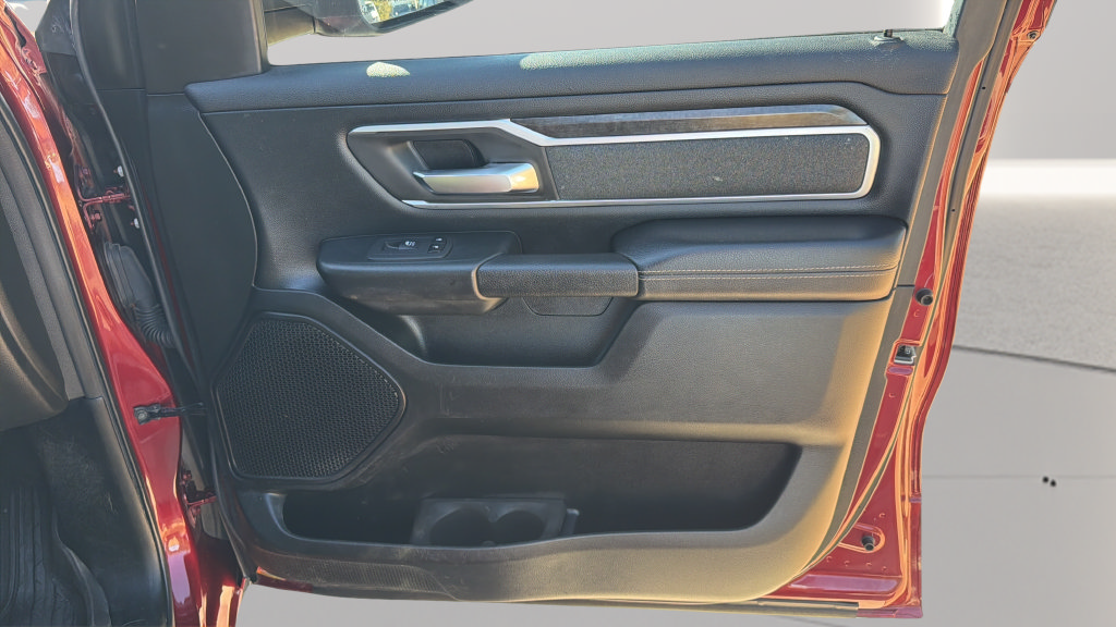 Used 2020 RAM 1500 Lone Star RWD image 24