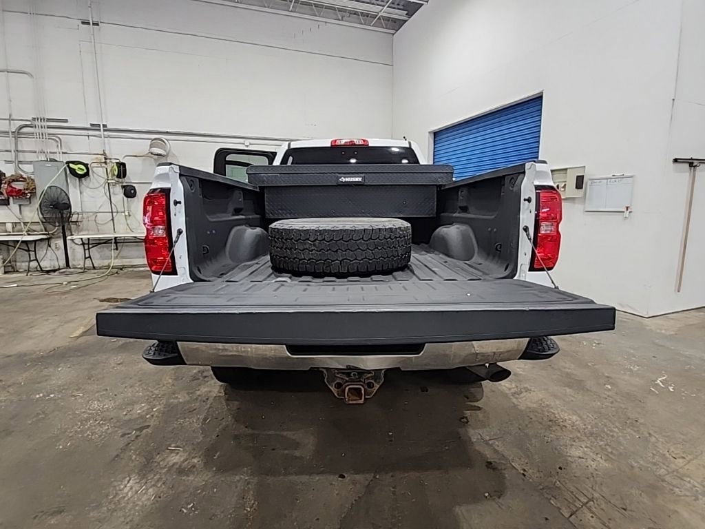 Used 2019 Chevrolet Silverado 2500 W/T AWD/4WD image 20