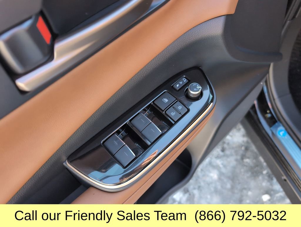 New 2026 Toyota Crown Signia image 11