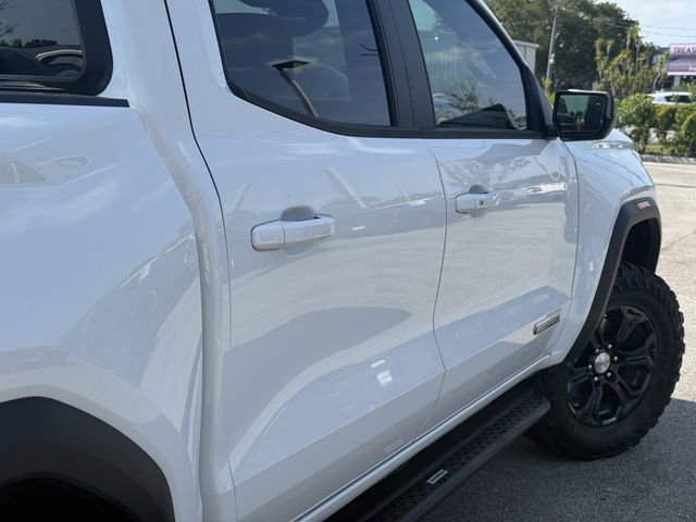 Used 2023 GMC Canyon Elevation w/ Elevation Premium Package AWD/4WD image 8