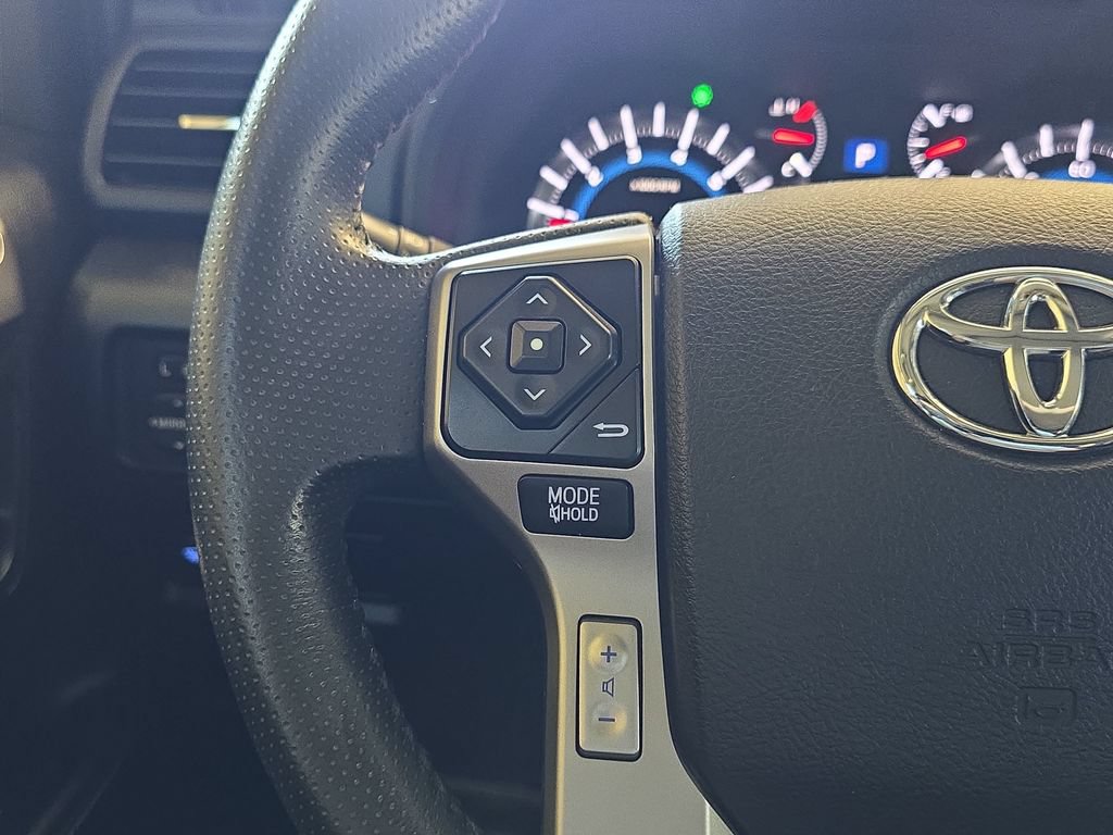 Used 2019 Toyota 4Runner SR5 Premium AWD/4WD image 18